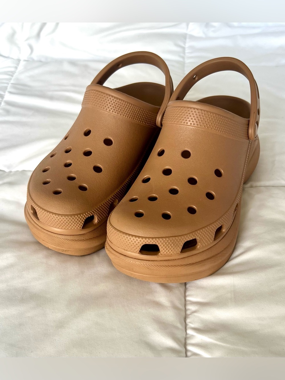 Crocs Classic Bae Platform Clog Taupe Women’s Size 9 Excellent Condition